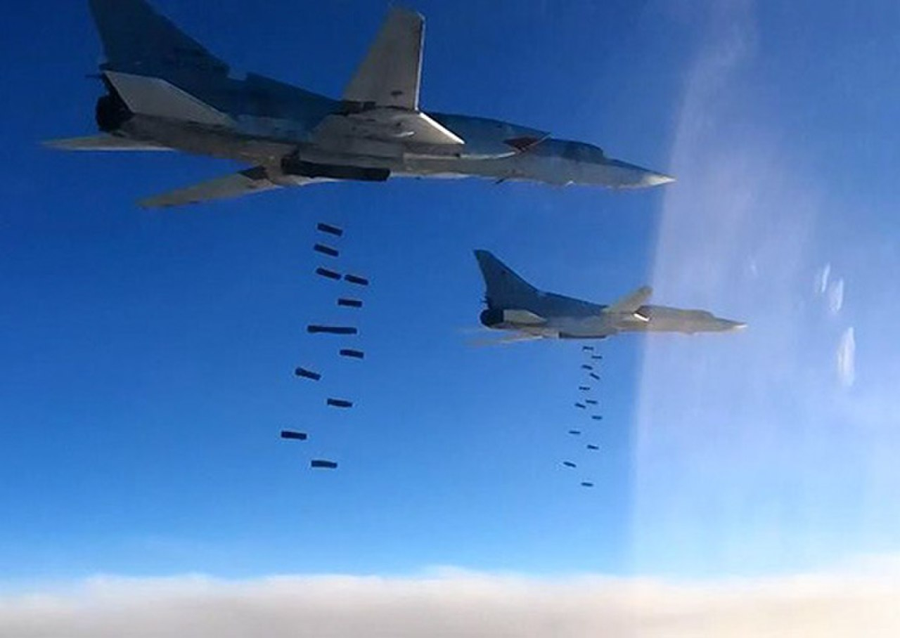 Русия удари „Азовстал” с бомбардировачи за дълги разстояния ВИДЕО 