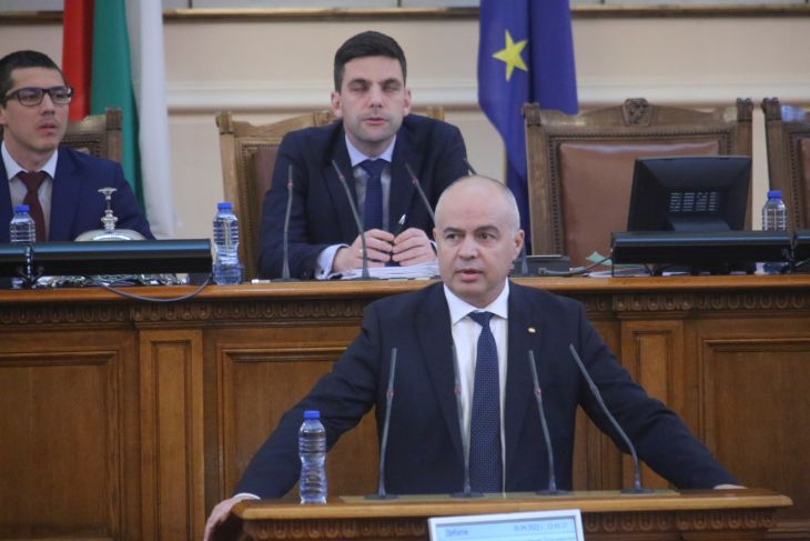 Георги Свиленски: ГЕРБ са заложили корупцията в закона и при пътищата