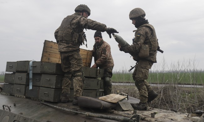 National Interest: Русия се учи от грешките си на фона на битката за Донбас