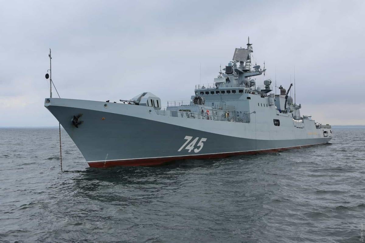 Последни новини за войната: Украйна порази жестоко още един модерен кораб на Русия
