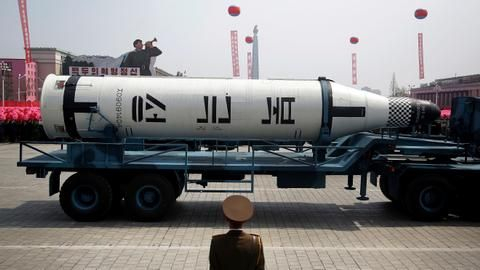 Северна Корея пак накара света да изтръпне СНИМКИ