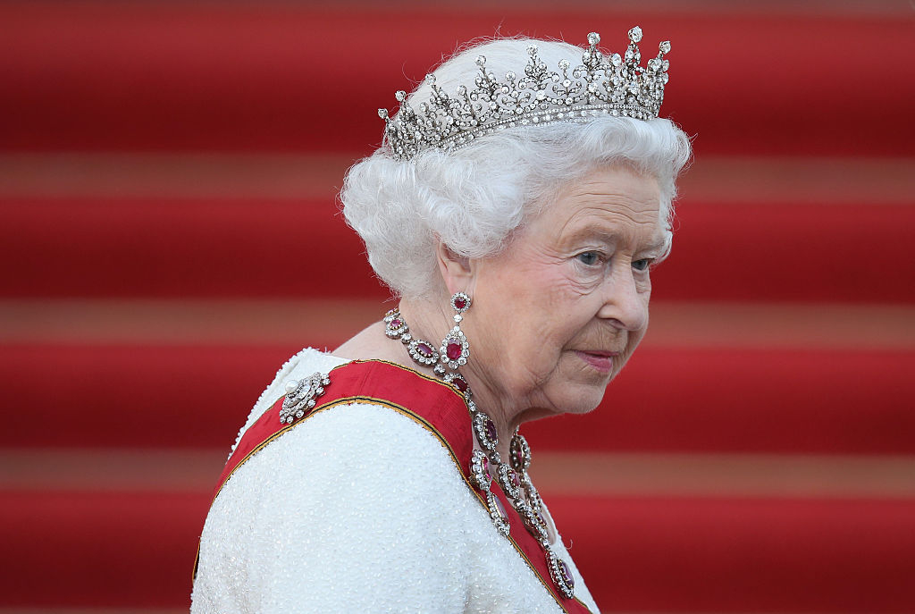 Бъкингам с извънреден ход заради здравословното състояние на Елизабет II