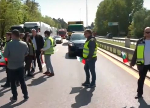Стана ясно отказват ли се превозвачите от протеста на 18 май
