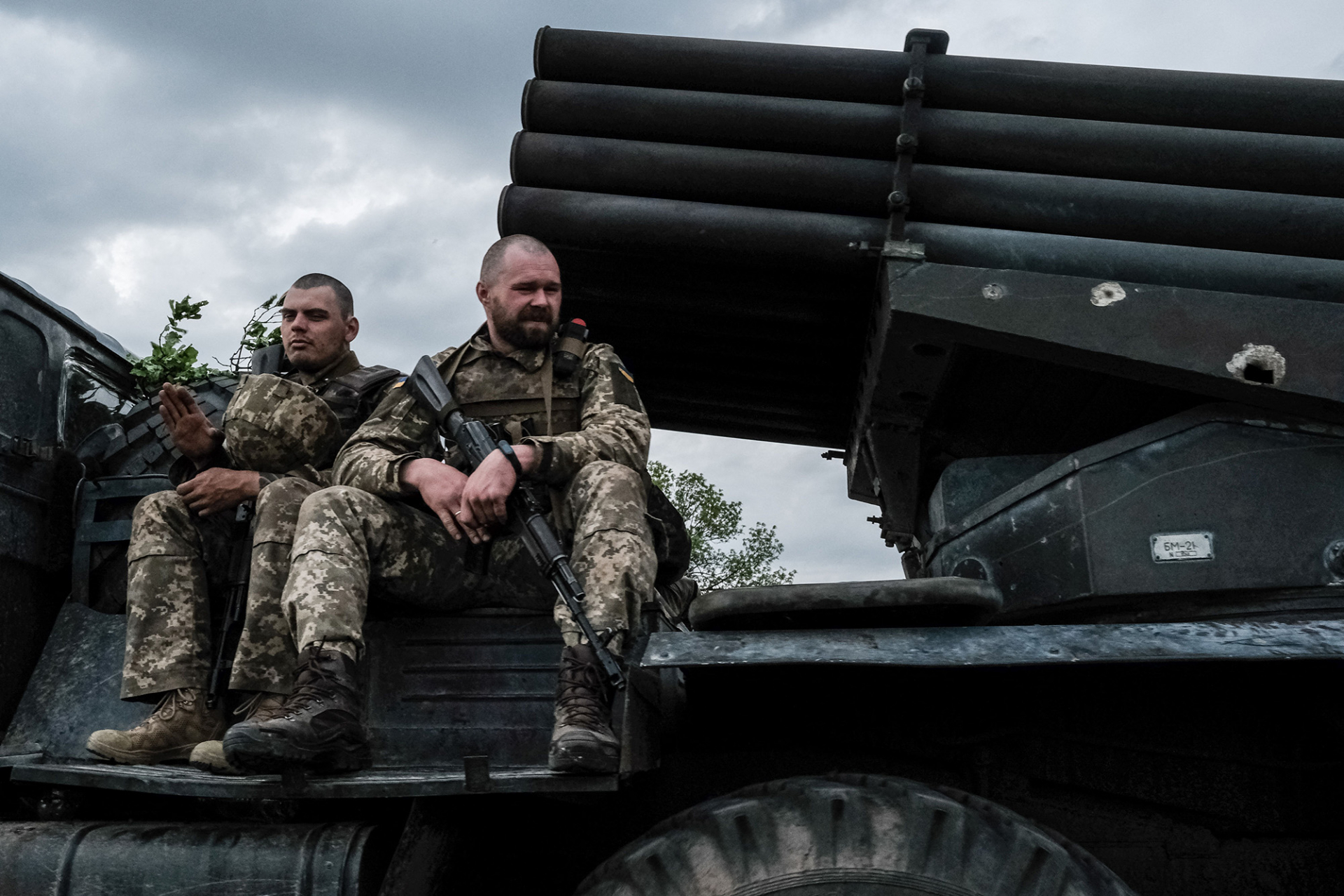 Западни медии: Руснаците превзеха Мариупол, но щом Киев вкара в боя западната тежка артилерия...