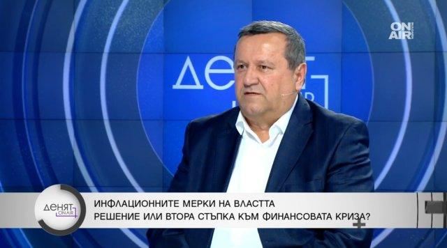 Хасан Адемов: Мерките купуват политическо време без да решават проблемите