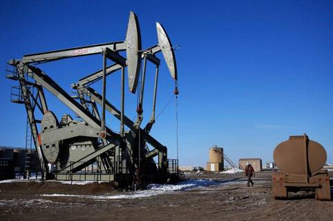 Китай планира да напълни складовете си с руски петрол 