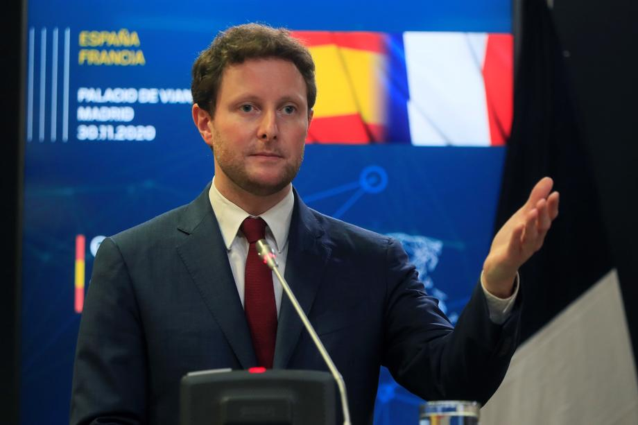 Френският министър за Европа попари Украйна за влизането й в ЕС 