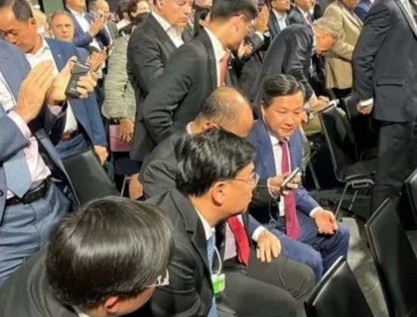 Китайската делегация напусна демонстративно залата след реч на Зеленски в Давос 