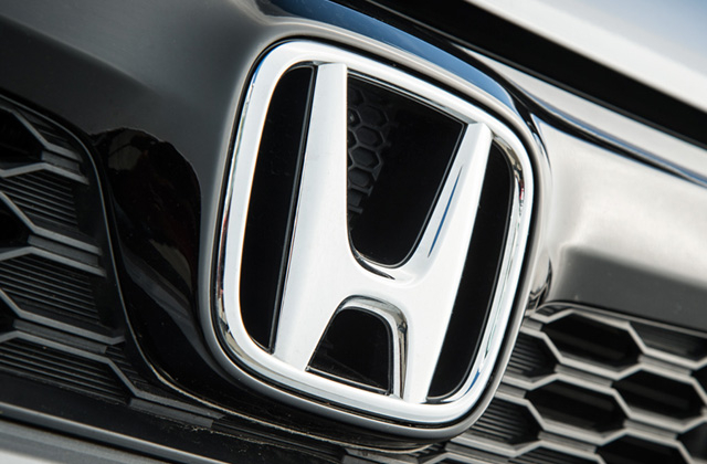 Honda представи мощния компактен кросоувър ZR-V СНИМКИ