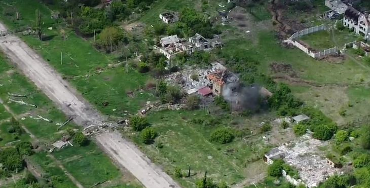 ВИДЕО от войната: Бойци на ДНР разрушиха крепост на ВСУ