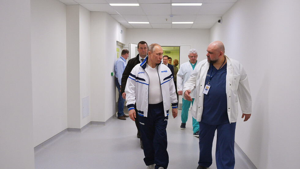 УНИАН гръмна: Оперират Путин от рак, затварят цяла болница заради него