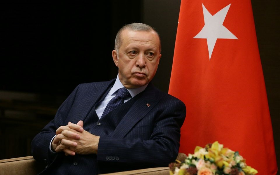 НАТО се тресе от скандали, Шолц размаха пръст на Ердоган заради...