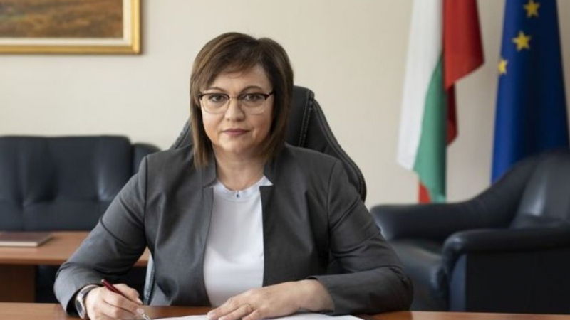 Нинова коментира с две думи искането на украинския посланик за оръжия от България