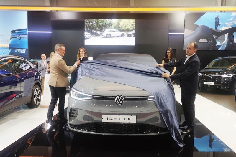С какво зарадва феновете си Volkswagen на Автомобилен салон София 2022 ВИДЕО