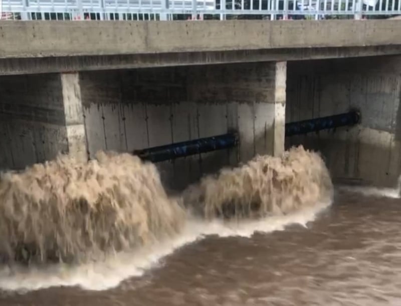 Невиждан апокалипсис в Северозапада! Всичко е под вода във Враца, а във Вършец... ВИДЕО