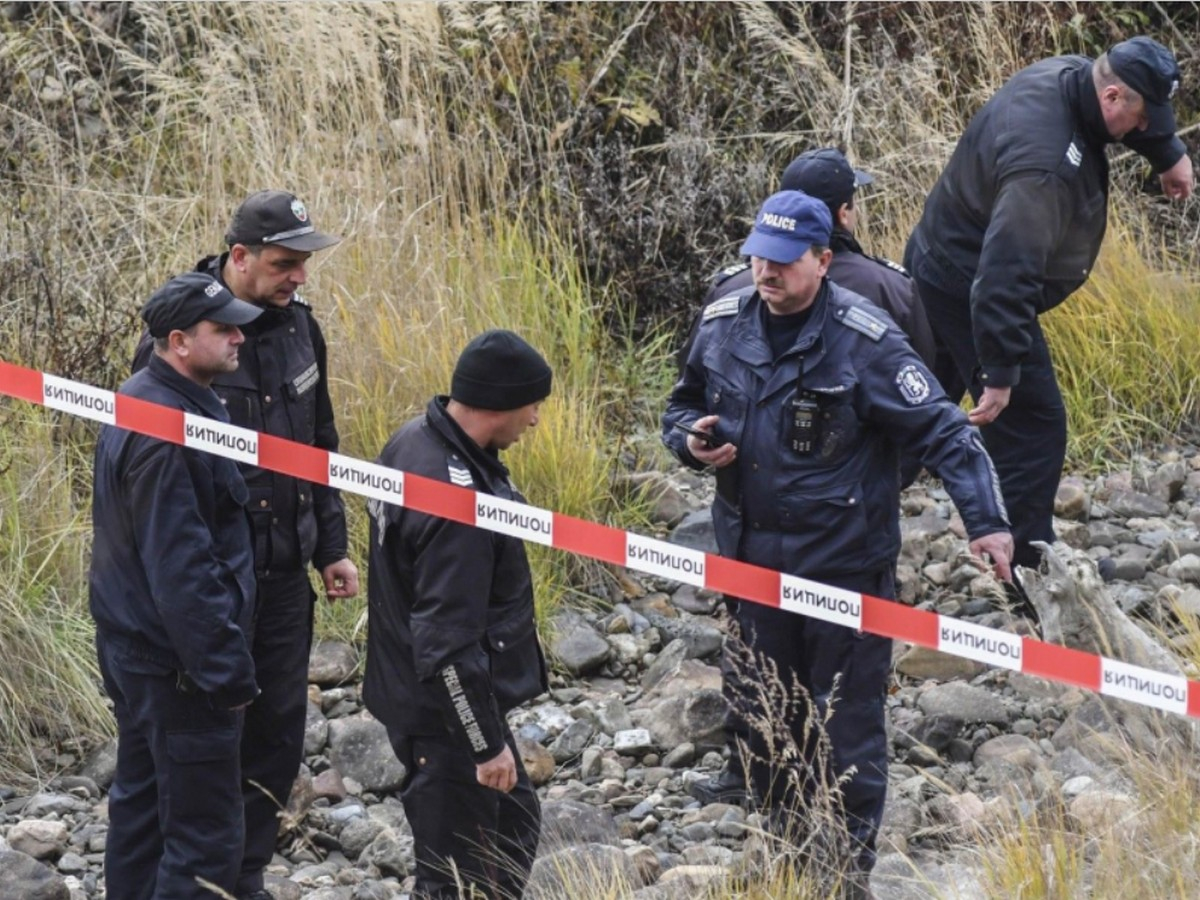 Кошмар в Бургаско! Откриха разложен труп на бежанец с извадени очи и наръфани крайници