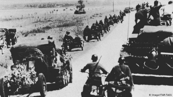 22 юни 1941 г - нацистка Германия вероломно напада СССР. Започва Великата отечествена война!