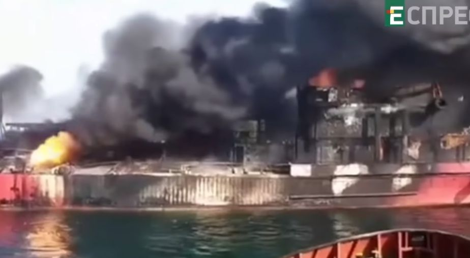 Ад в Черно море! Руска ракета е поразила танкер с 500 тона дизел