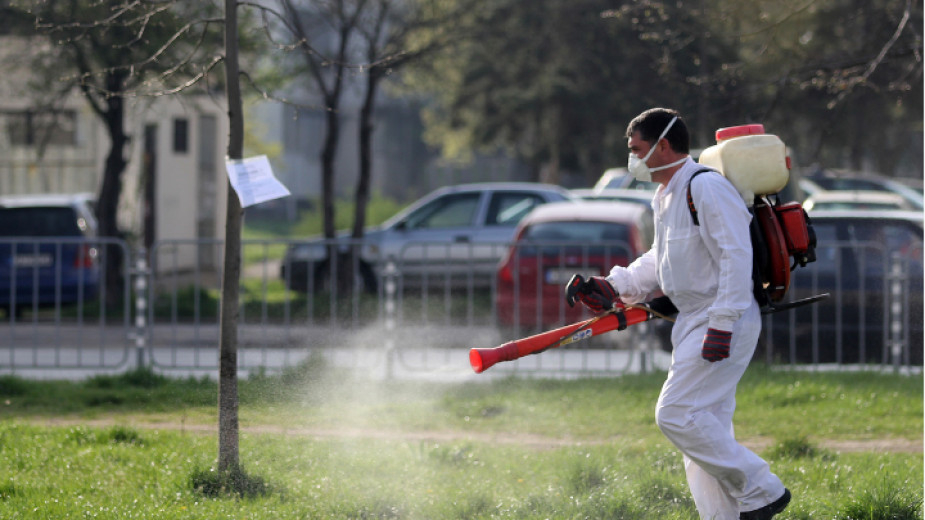 Къде и кога пръскат срещу комари в София