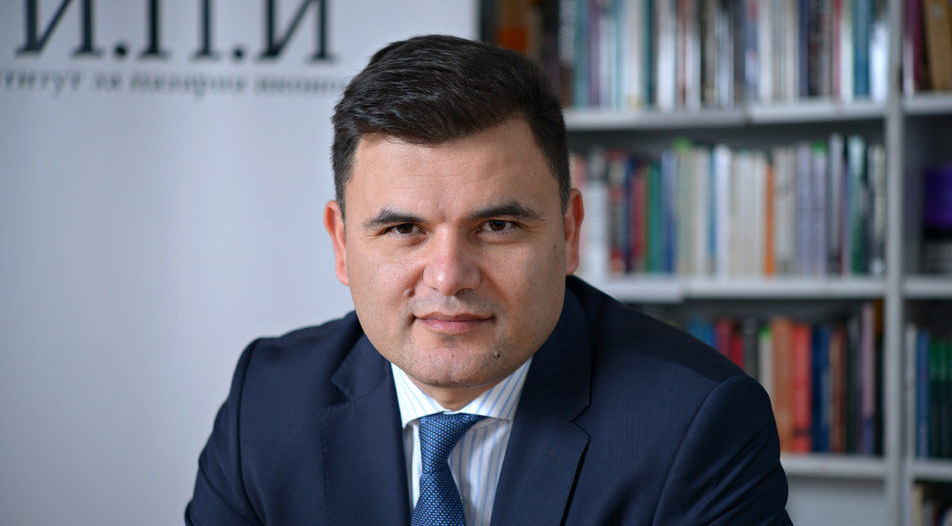 Лъчезар Богданов: Промишлеността расте с 20% и не от ток и оръжие