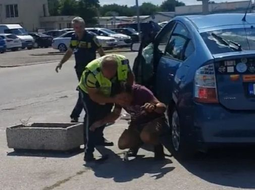 Дрогирания шофьор от Пловдив щял да убие над 50 души! Проговориха ченгетата, които го неутрализираха ВИДЕО
