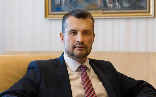 Калоян Методиев: В България тече квази-военна операция по овладяване на държавата