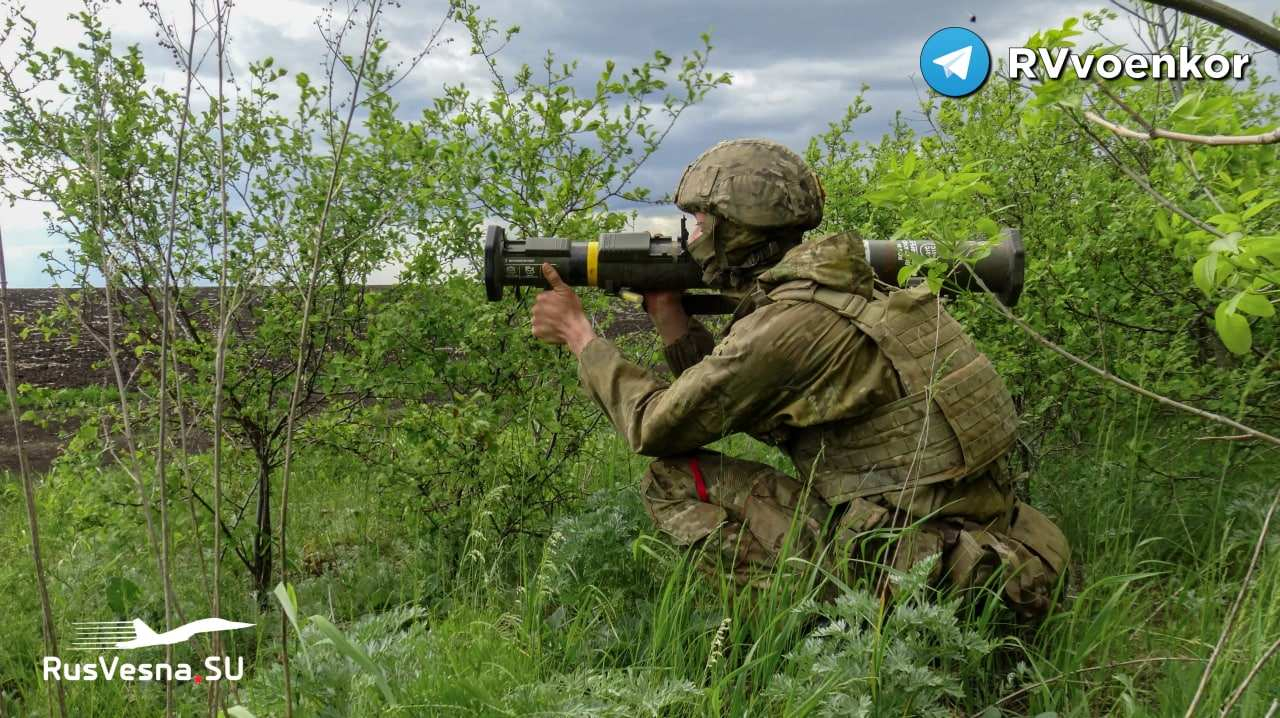 ВИДЕО от войната: Съюзническите сили унищожават отбраната на ВСУ в Авдеевка