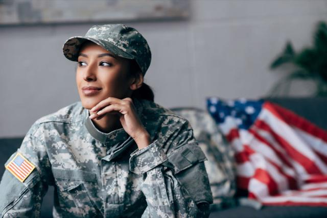 САЩ разработват брониран сутиен за жените в армията СНИМКА