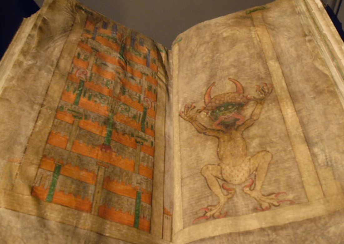 Зловещата легенда зад мистериозната книга "Кодекс Гигас" и какво пише в нея СНИМКИ