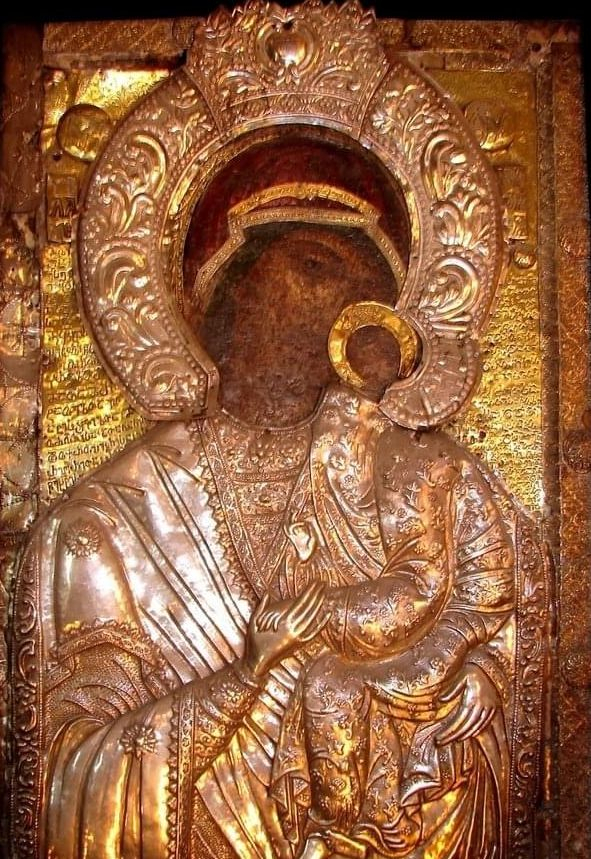 Чудо: Бачковската икона на Пресвета Богородица помогна на бременна да...