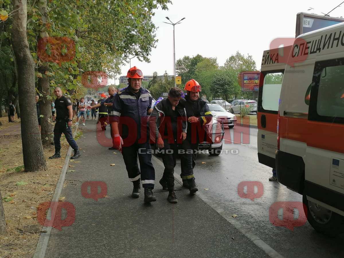 Втори бесен екшън с каналджия край морето завърши с катастрофа и... СНИМКИ 