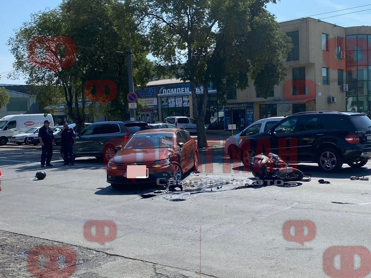 Ужасът в Бургас е пълен! Двама от пометения мотор се борят за живота си