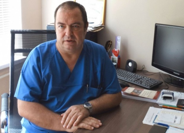 Известен пловдивски лекар: Яка корупция по високите етажи! Изнудват директори на болници да си плащат, за да останат