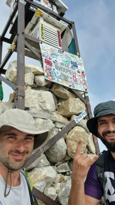 Възможно ли е това?! Иван и Ясен изминаха 75 км от Мусала до Вихрен за 26 часа без почивка