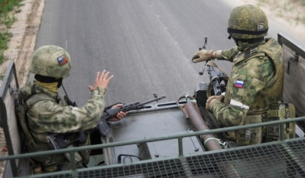Военен началник в Харков съобщи за настъпление на руските сили по всички направления в областта