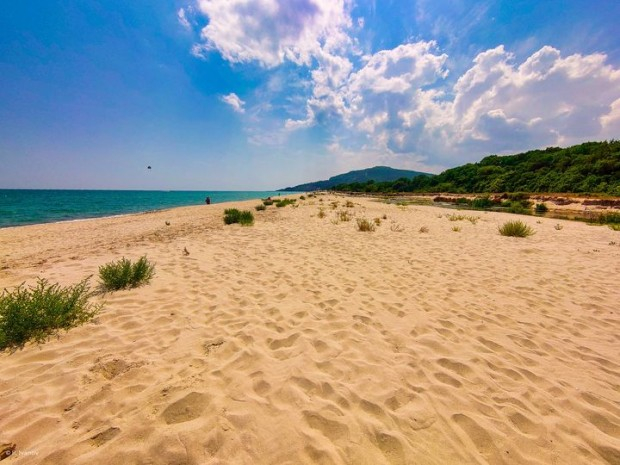 Това е най-хубавият таен плаж в България СНИМКА