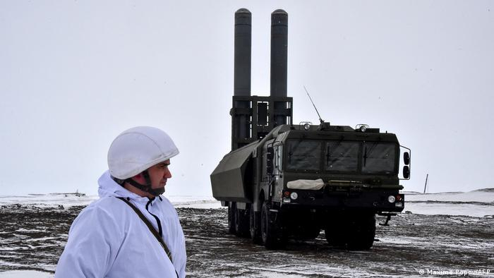 Страшен сценарий: Ще се сблъскат ли Русия и НАТО в Арктика