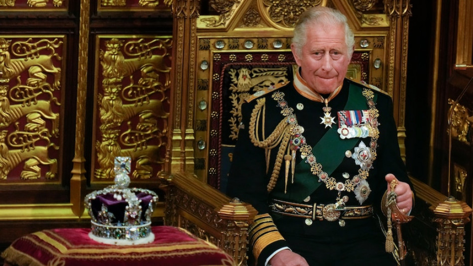 Променят най-знаковите кралски корони заради крал Чарлз III, ето защо ВИДЕО