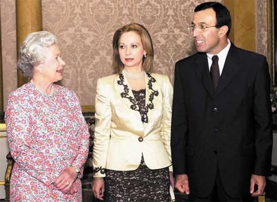 Съпругата на Петър Стоянов разкри какво си е говорила с кралица Елизабет II през 1998 г.