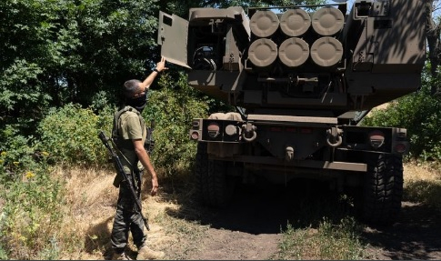 Военни експерти установиха защо HIMARS поразяват толкова много много цивилни обекти в Украйна