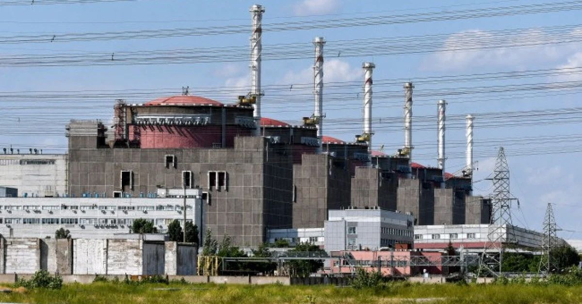 Извънредни новини за АЕЦ "Запорожие", спешно опитват да спрат реактор