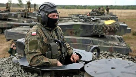 Полковник Баранец: Едно решение на Зеленски ще доведе до война между Полша и Русия