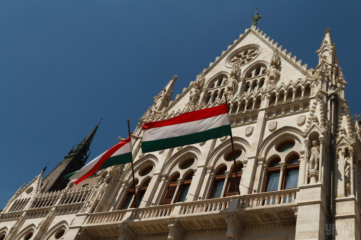 Унгарски вестник прогнозира поражението на Украйна