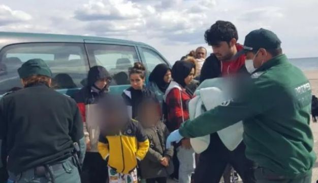 Граничарят, спасил жени и деца в лодка край Шабла, разказа покъртителни неща