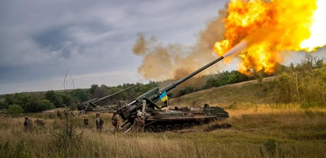 ВИДЕО от войната: Артилеристи от 40-а бригада показаха унищожаването на руски склад за боеприпаси