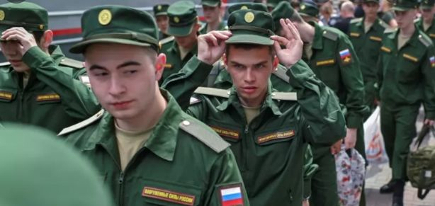 Военният ни министър каза ще се осмели ли Путин да използва ядрено оръжие