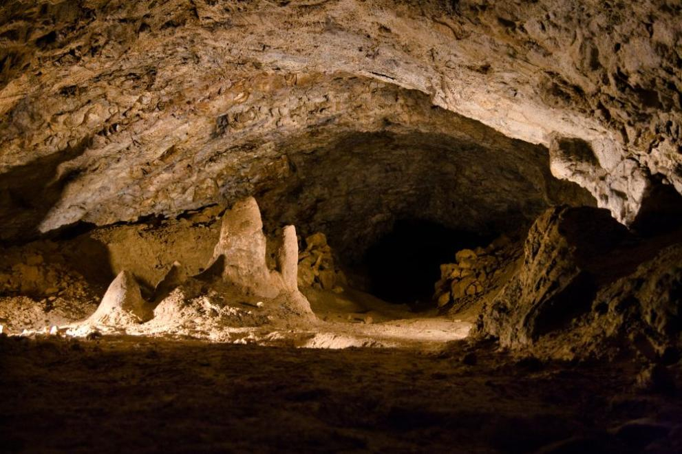 Обявиха пещера край Своге за най-дългата в България