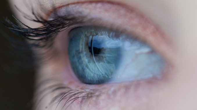 Първи симптоми на синдрома на сухото око и как да се излекуваме