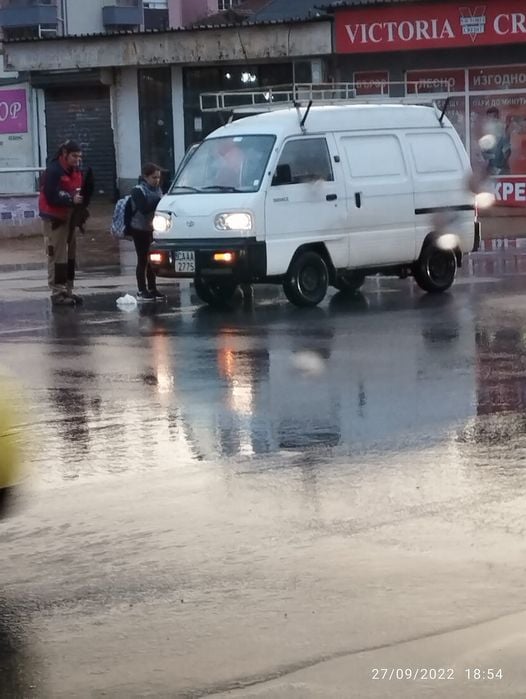 Нов ужас в столицата! Микробус помете дете на "Ломско шосе" СНИМКА