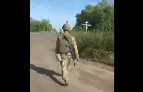 "Излизаме от ада": Бойци от ВСУ заснеха на ВИДЕО отстъплението си от Артемовск